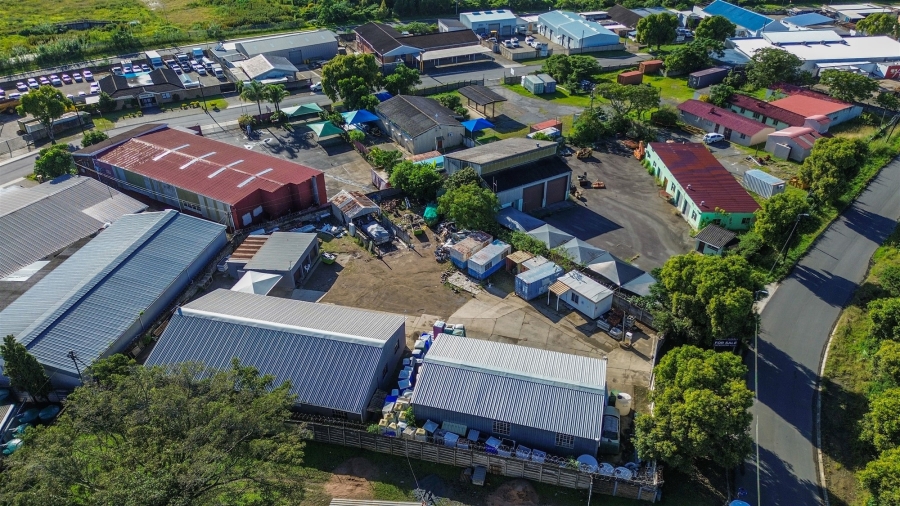 Commercial Property for Sale in Beacon Bay Eastern Cape
